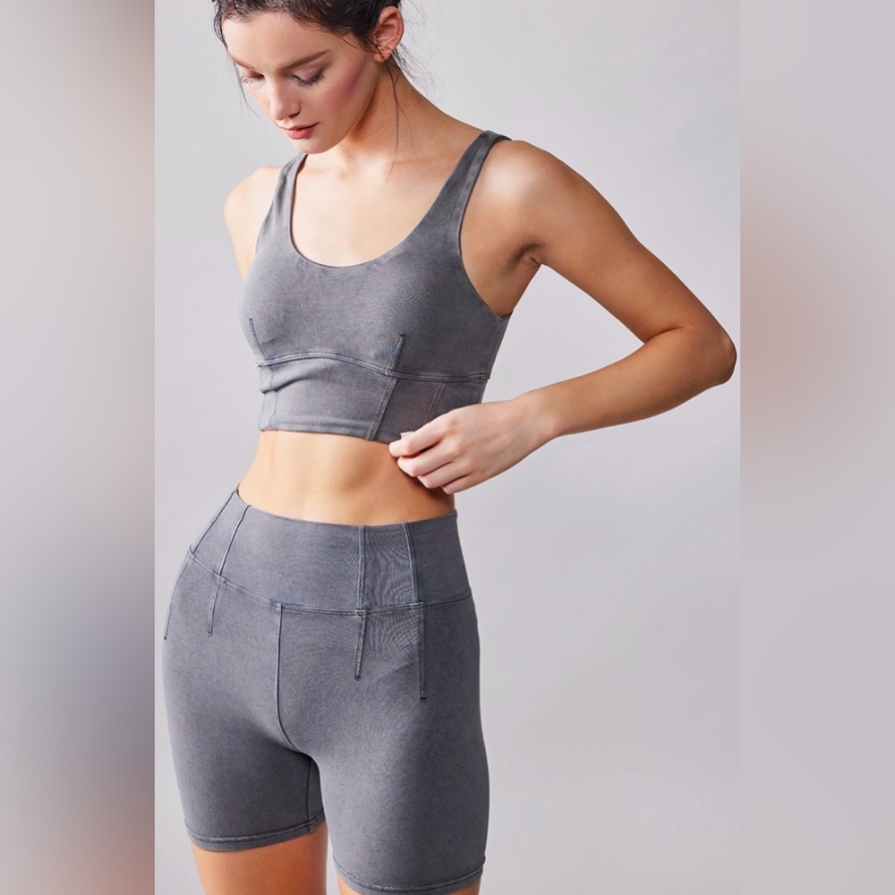NOT AVAILABLE Aerie Offline Work Out Set, Mixed Sizes NWOT